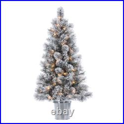 4.5Ft High Flocked Pre-Lit Mixed Needle Boise Pine in Silver Bucket Xmas Decor