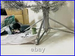 4FT Silver Tinsel Christmas Tree & New Color Wheel (3A)