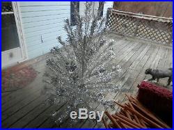 6 FT. VINTAGE ALUMINUM-SILVER FOREST POM-POM CHRISTMAS TREE COMPLETE. WithTRIPOD