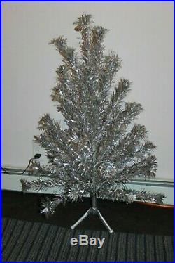 Aluminum Christmas Tree 4 Ft Vintage Silver Evergleam Legs Stand