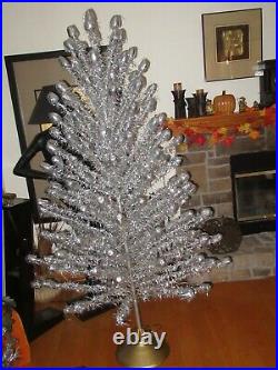 Aluminum Christmas Tree POM-POM 7' Vintage Tomar Imperial Artic Star 145 branch