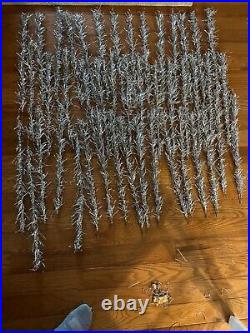 Antique 6.5' aluminum christmas tree with rotating base/ornaments 45 Branch