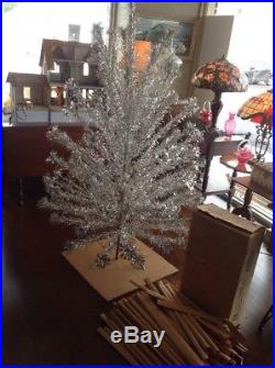 COMPLETE! VINTAGE PECO 6 FT POM POM ALUMINUM SILVER CHRISTMAS TREE With BOX