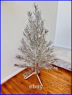 Evergleam 4 ft Aluminum Christmas Tree 58 Branch Complete