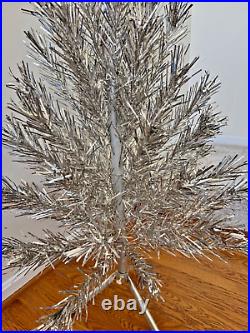 Evergleam 4 ft Aluminum Christmas Tree 58 Branch Complete