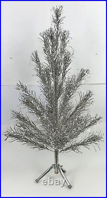 Evergleam 4FT Aluminum Vintage MCM Christmas Tree 31 Branch +2Xtra Sleeves 1950s