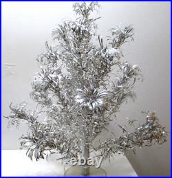 Evergleam Fountain Stainless Aluminum Christmas Tree 2 ft BOX 19 PomPom Branches