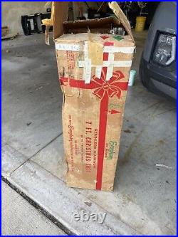 Evergleam Stainless Aluminum Christmas Tree 7' In Original Box