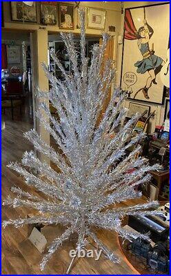 Evergleam Stainless Aluminum Christmas Tree 7' In Original Box 93 Branches