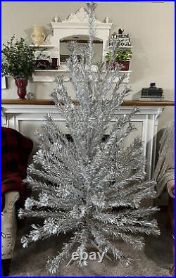 Evergleam Vintage Silver Aluminum 6 Ft 94 Branch Christmas Tree (#2)