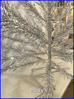 Holiday Industries 49 Branch Aluminum Christmas Tree 4 Foot Original + Instr