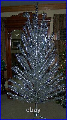 Htf Sharp Collector's Vtg 7 Ft. Regal S Aluminum Silver Stainless Xmas Tree