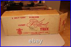 In ORIGINAL BOX 4'. 5 CRAFT HOUSE SILVER ALUMINUM TREE MADE IN USA ALL ORIGINAL