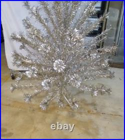 MCM Evergleam 6' Stainless Aluminum Christmas Tree 93 Branches WithBox