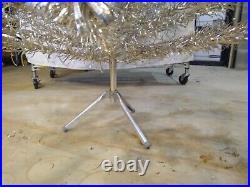 MCM Evergleam 6' Stainless Aluminum Christmas Tree 93 Branches WithBox