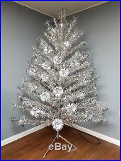 NICE FULL VINTAGE POM POM ALUMINUM 6 1/2 FT SILVER CHRISTMAS TREE WithBOX