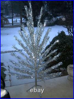 Neat! Htf Collector Vtg 6 Ft Aluminum Stainless Silver Evergleam Tree