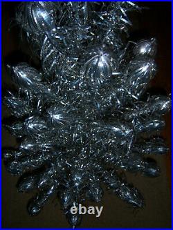 Nice Vtg 4 Ft. Aluminum Stainless Silver Evergleam Deluxe Fountian Xmas Tree