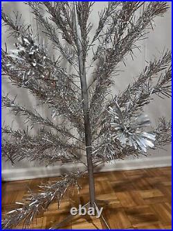 Peco Christmas Tree 41622-6 ft 46 pom sparkling stainless metal Complete Withbox