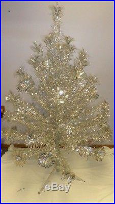 Peco Mid Century modern Aluminum Christmas Tree 4ft. 50 Branches tinsel silver