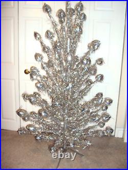 Rare (Star Of Bethlehem) 70 Branch Aluminum Christmas Tree Complete