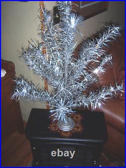 Retro Vtg 3ft MCM Silver Stainless Master Craft Table Top Aluminum Xmas Tree