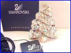SWAROVSKI ROCKEFELLER CENTER Christmas Tree PIN Heart Crystal MINT Retired COA
