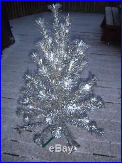 Sharp Htf Evergleam Vintage 4 Ft. Silver Alunminum 55 Branchs Christmas Tree