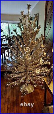 Silver Alluminum 7 foot 103 branch pom pom Christmas tree