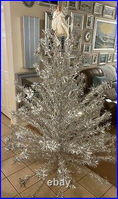 VINTAGE 5.5ft Silver Aluminum Christmas Tree with color light, 2 stands, sleeves