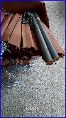 VINTAGE 50'S SILVER FOREST Aluminum Christmas Tree 4.5 feet 53 Branches w BOX