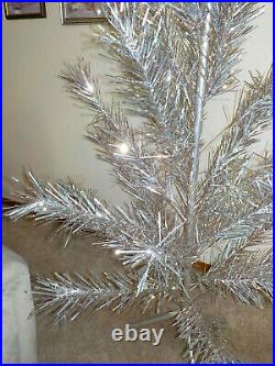 VINTAGE 6 1/2 FOOT CRAFT HOUSE ALUMINUM CHRISTMAS TREE WithSTAND & BOX