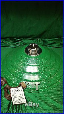 VINTAGE MUSICAL ROTATING CHRISTMAS TREE STAND GREEN WithSILVER METALLIC SPECKS