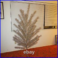 VINTAGE REGAL 6 FOOT ALUMINUM CHRISTMAS TREE With PENETRAY COLOR WHEEL & BOXES