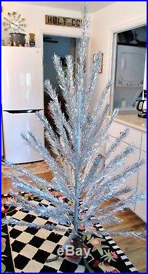VINTAGE SILVER GLOW 6' ALUMINUM CHRISTMAS TREE with57 BRANCHES & METAL TREE STAND