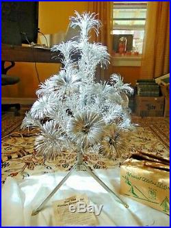 VINTAGE U. S. Silver Tree 2 1/2 ALUMINUM CHRISTMAS TREE With BOX POM POM 22 BRANCH