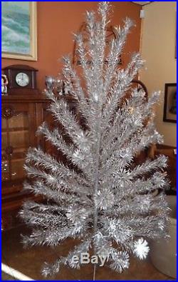 VTG. 1959 Silver Woolworth 7ft Aluminum Pom Pom Christmas Tree With Original Box