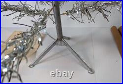 VTG 4' Aluminum The Sparkler Pom-Pom Christmas Tree Original Box M-434 Silver