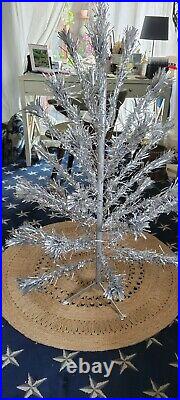 VTG MCM SPARKLER POM POM ALUMINUM CHRISTMAS TREE 31 BRANCHES STAND 4 Feet Tall
