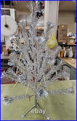 VTG Made In USA The Sparkler Pom-Pom Aluminum Christmas Tree 3 feet 25 branches