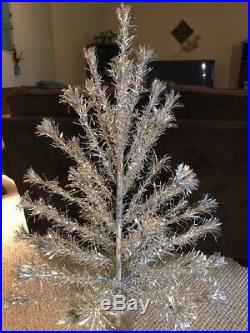 VTG silver tinsel aluminum Christmas tree 4' protective sleeves orig box MCM
