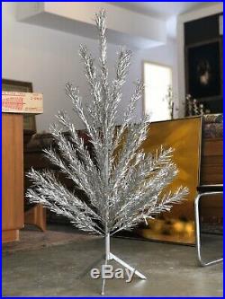 Vintage 4 Foot Silver Lifetime Stainless Aluminum Christmas Tree Box