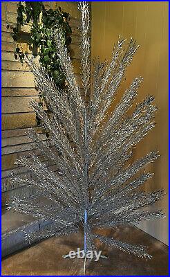 Vintage 6 1/2' Stainless Aluminum Christmas Tree Splendor Curl Twist Needles MCM