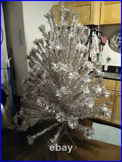 Vintage 6.5+ FEET TALL 138 branch POM POM silver aluminum Christmas Tree FULL