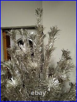 Vintage 6.5+ FEET TALL 138 branch POM POM silver aluminum Christmas Tree FULL