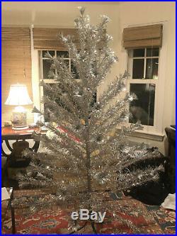 Vintage 6.5ft Taper Tree Silver Christmas Tree 84 Branches + Color Wheel