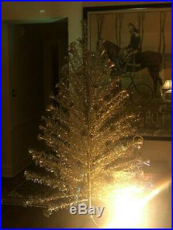 Vintage 6.5ft Taper Tree Silver Christmas Tree 84 Branches + Color Wheel