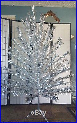 Vintage 6' Evergleam Silver Aluminum Pom Pom Christmas Tree COMPLETE 91 Branch f