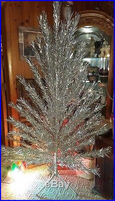 Vintage 6 Ft. Silver Christmas Tree WithRotating Light