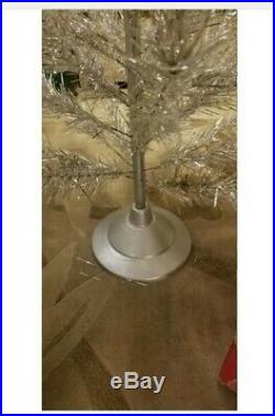 Vintage 6' Silver Aluminum Christmas Tree 70 Branches + Holly Time Color Wheel